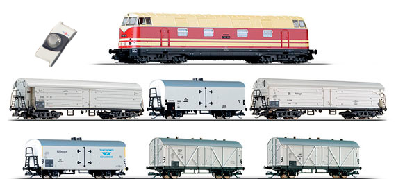 International Refrigerated train starter set<br /><a href='images/pictures/Tillig/217353_b.jpg' target='_blank'>Full size image</a>
